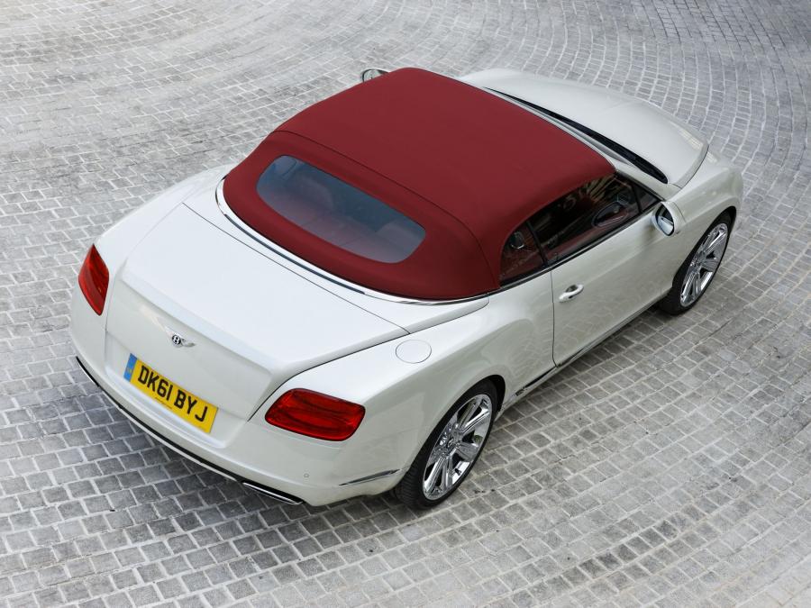  Bentley Continental GT Convertible 2011 года  (фото 10 из 37)